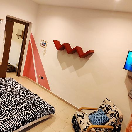 Letto Ad Acqua H2Ome Lägenhet Bari Exteriör bild