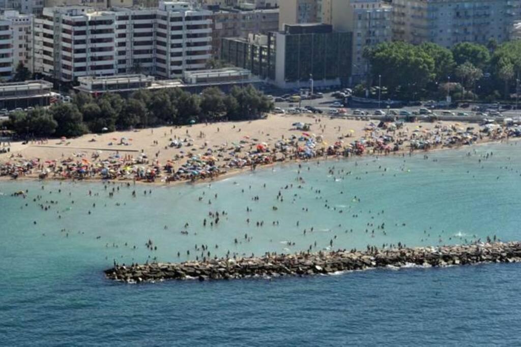 Letto Ad Acqua H2Ome Lägenhet Bari Exteriör bild