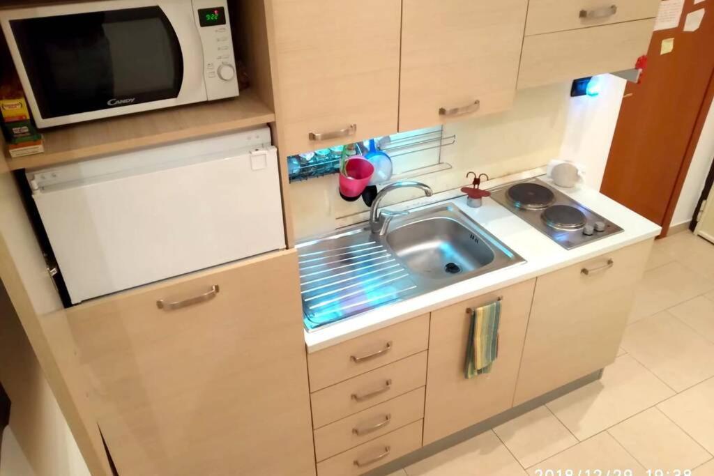 Letto Ad Acqua H2Ome Lägenhet Bari Exteriör bild