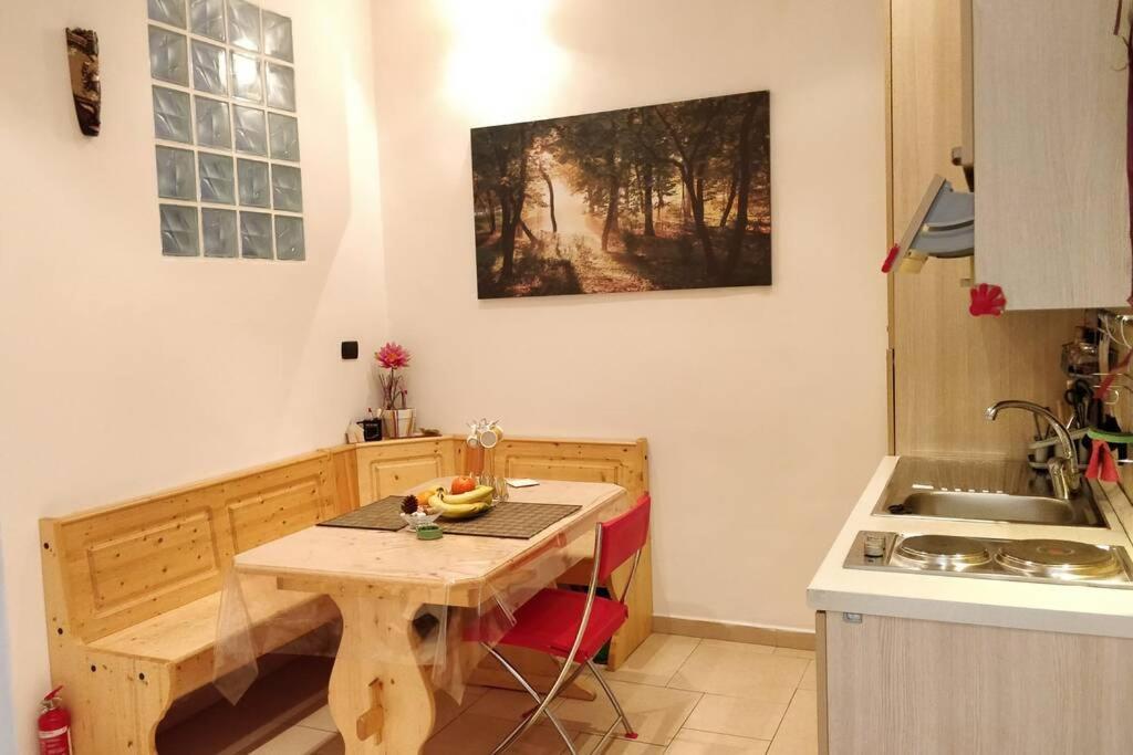 Letto Ad Acqua H2Ome Lägenhet Bari Exteriör bild