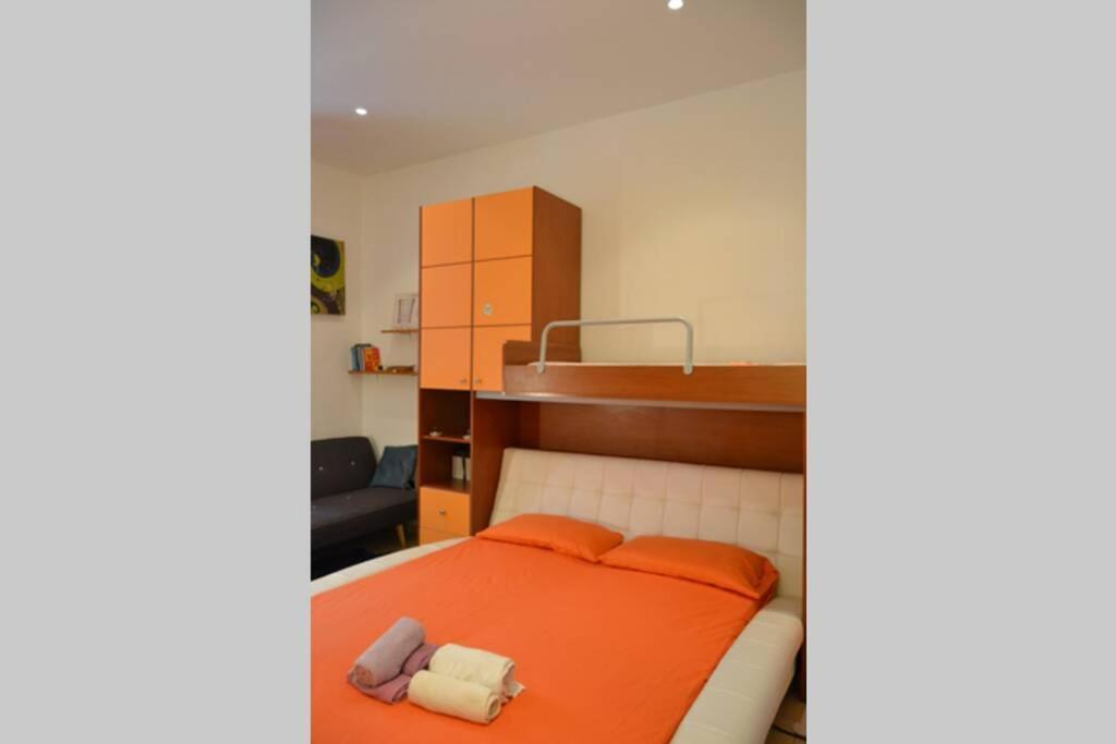 Letto Ad Acqua H2Ome Lägenhet Bari Exteriör bild